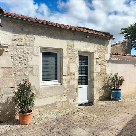 Agreable Maison De Vacances En Charente-Maritime Arvert Luaran gambar